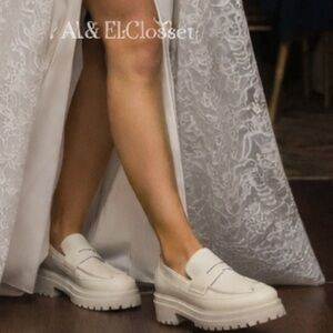 Beautiisoles by Robyn Shreiber Freddie Loafers Women’s 12 Off White Leather NIB